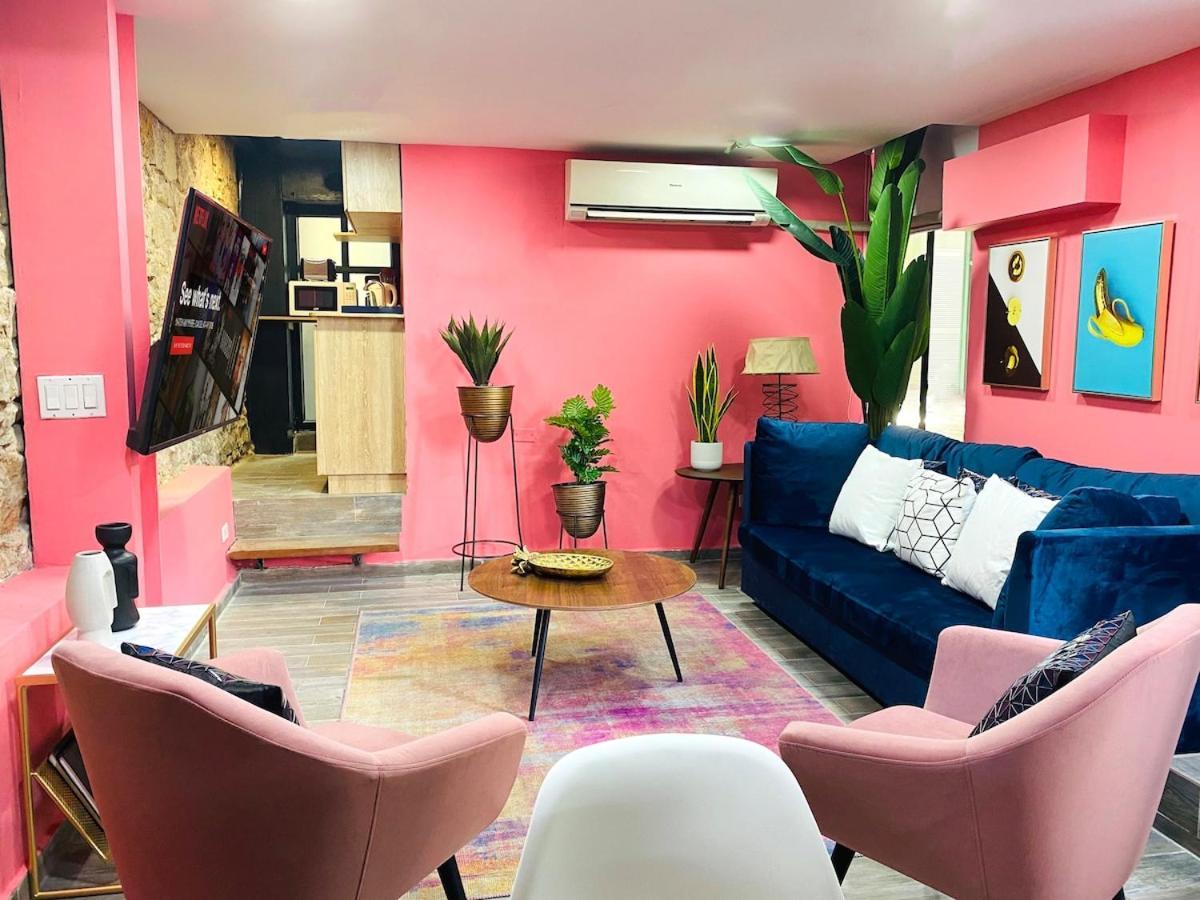 Amazinn Places Casco Viejo Pink Desing And Pool IX Panama City Eksteriør billede